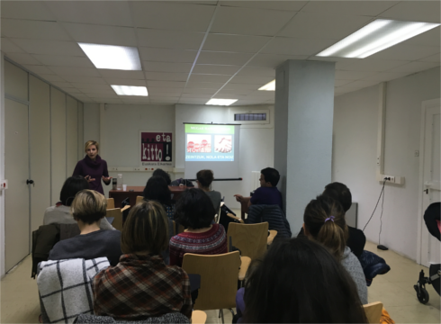 Nerea Mendizabalek "mugak" ipintzeko moduari buruz hitz egin zigun