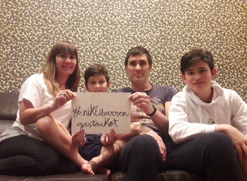 #nikEibarrengastaukot familien kanpaina ere bada