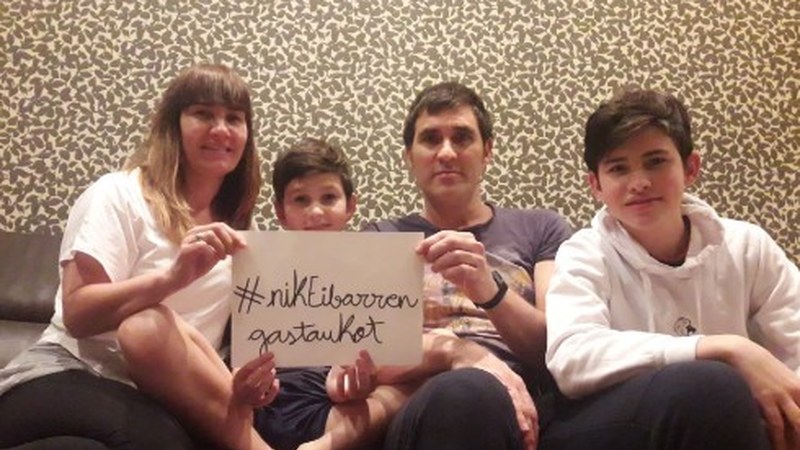 #nikEibarrengastaukot familien kanpaina ere bada