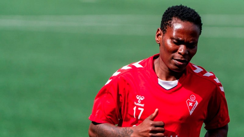 Noko Matlouk Hego-Afrikako selekzioarekin Joko Olinpikoetara begira