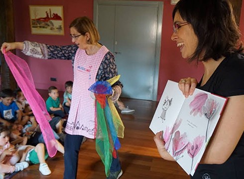 "Nola dastatu ilargia?” ipuin musikatua eskainiko dute zapatu eguerdian