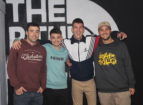 North School, Debabarreneko rap maisuak