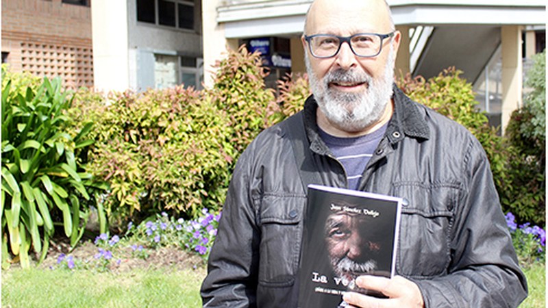 “Nuevos hábitos, ¿nuevas locuras?” liburua aurkeztuko du eguenean Juan Sanchez Vallejok