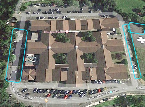 Obrak direla eta, hurrengo egunetan aparkaleku gutxiago izango ditu Mendaroko ospitalak