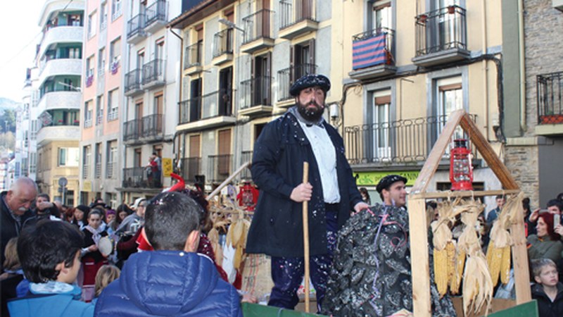 Olentzeroren kalejira, erregeen kabalgata eta gabonetako haur parkea bertan behera utzi ditu Udalak