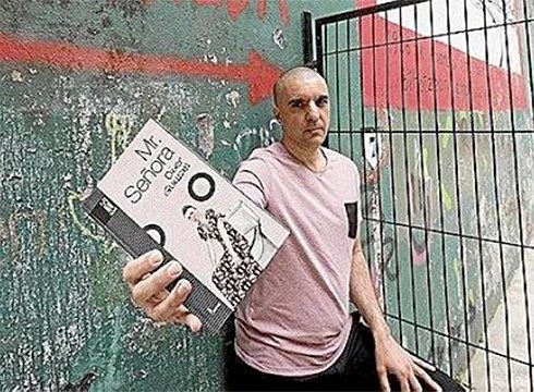 Oier Guillan idazlearen "Mr. Señora" liburuari buruz arituko dira gaurko Idazlearekin Harixa Emoten saioan