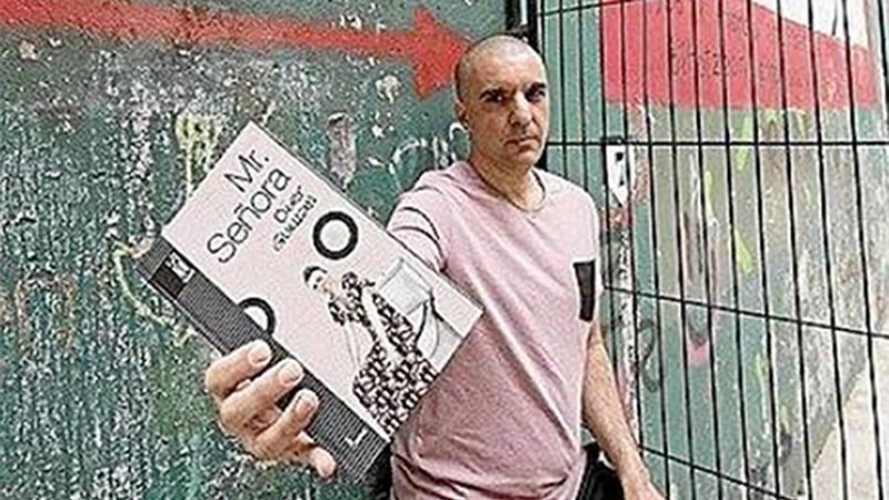 Oier Guillan idazlearen "Mr. Señora" liburuari buruz arituko dira gaurko Idazlearekin Harixa Emoten saioan