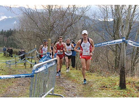 Olabeko zelaiak Bolunburu Memorialaren edizio berria hartuko du domekan