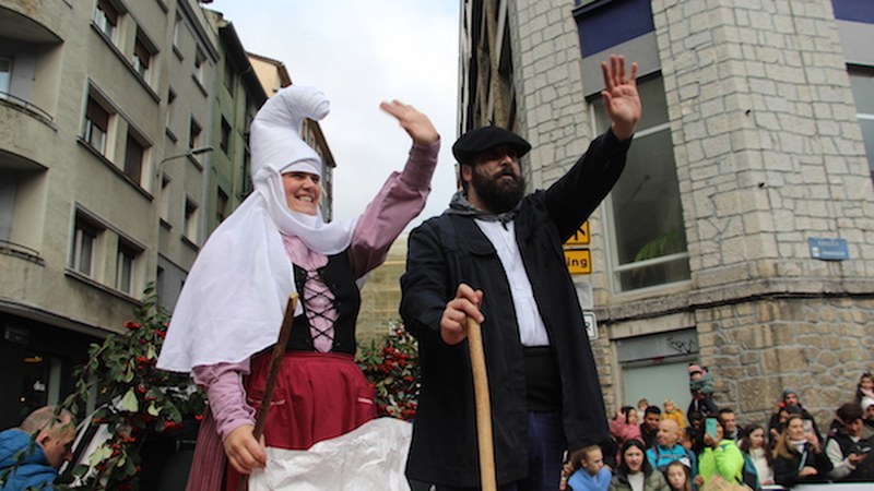 OLENTZERO | KANTU KALEJIRA