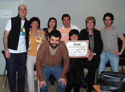 On Ekin sariak banatu dituzte