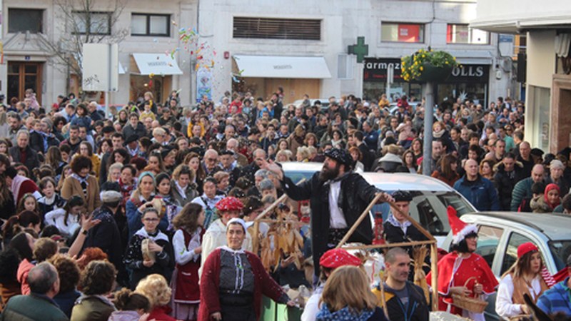 Ongi etorri beroa Olentzerori jende mordoaz lagundurik