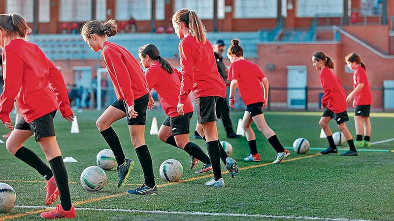 Oraindik izena eman daiteke Urkiko nesken taldean jokatzeko