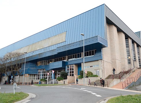 Ordutegi berezian zabalduko dituzte Eibarko Udal Kirol instalazioak Aste Santuan