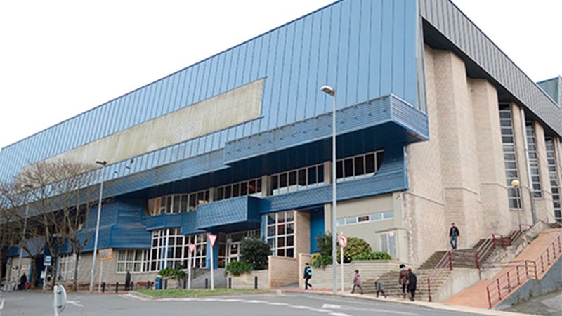 Ordutegi berezian zabalduko dituzte Eibarko Udal Kirol instalazioak Aste Santuan