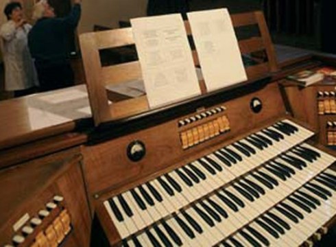 Organo-joleak, instrumentuak eta Sostoa Karmelitetatko organoaren 50. urteurrena ospatzeko kontzertuan