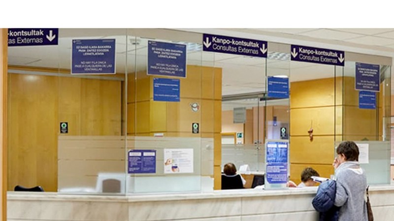 Osakidetza jarduera kirurgikoa berreskuratzen hasi da, asistentzia-eremua tenkatuta egon arren