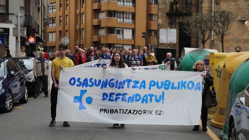 Osasungintza Publikoa Defendatu!