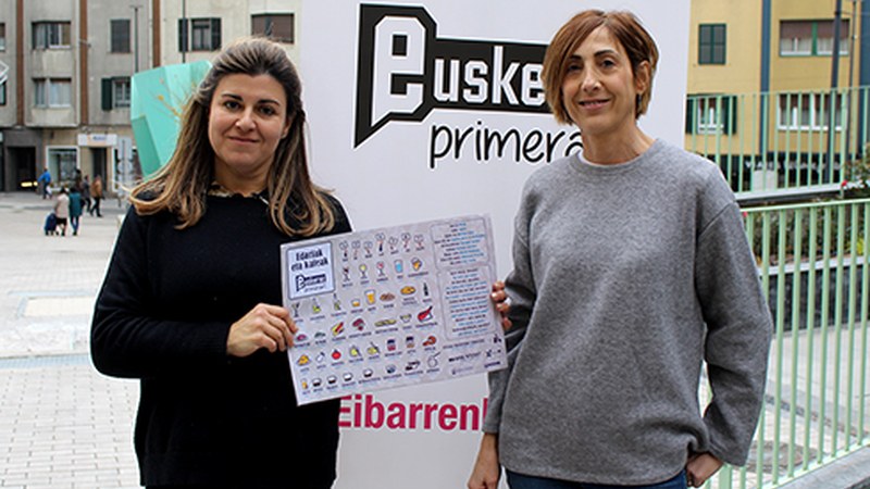 Jatetxe eta tabernetan euskararen erabilera errazteko mantelak banatzen hasi dira