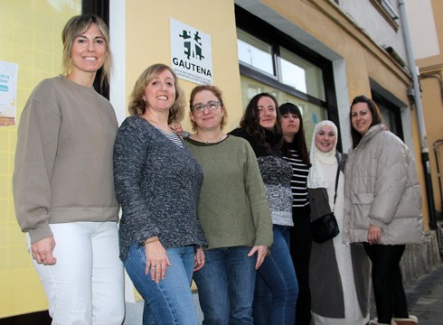 Otsailaren 1ean Coliseo antzokiko ateak parez pare zabalduko dira autismoari buruz berba egiteko