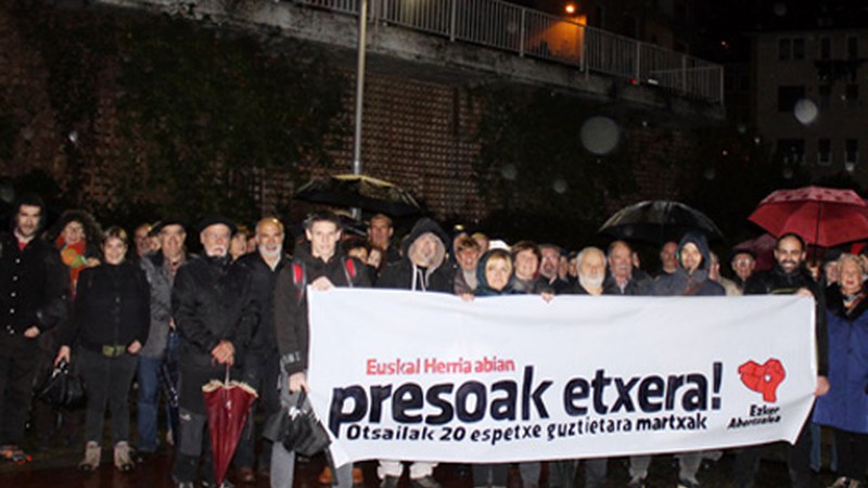 Otsailaren 20an espetxeetara egingo diren martxen inguruko agerraldia