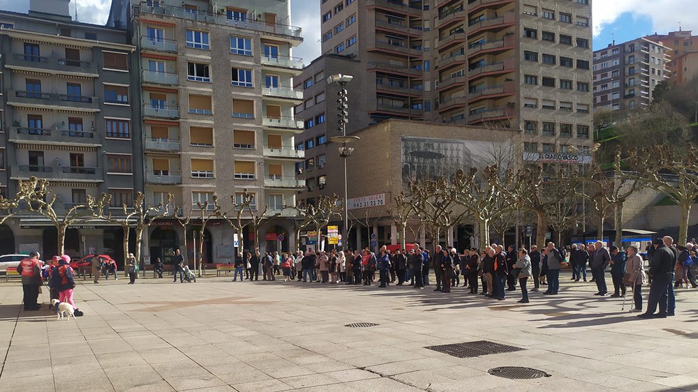 Otsailaren 20rako pentsioen igoera bermatu ezean, otsailaren 22an kalera irtengo direla adierazi dute pentsiodunek