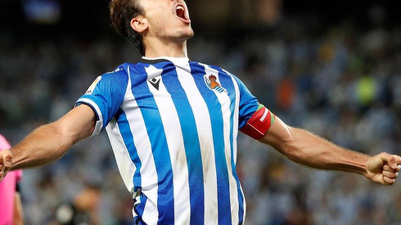 Oyarzabal Realeko kapitainak agur esan dio denboraldiari