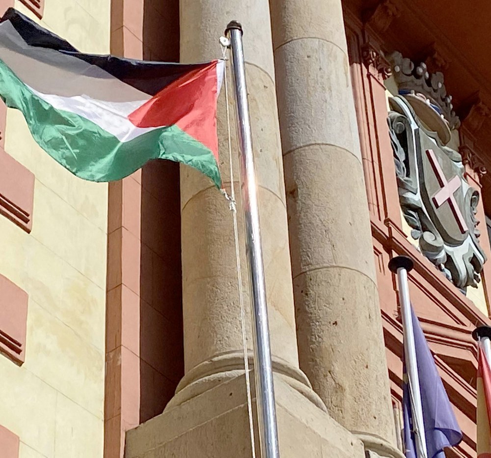 Palestinako sarraskia geratzea eskatzeko manifestazioa egingo da domekan, 13:00ean Untzagatik hasita