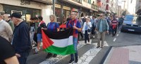 Palestinaren aldeko manifestazio jendetsua egin zen domekan