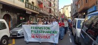 Palestinaren aldeko manifestazio jendetsua egin zen domekan