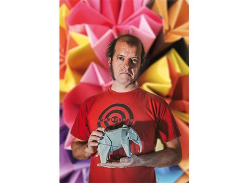 Papiroflexia eta origami tailerra antolatu du ...eta kitto!-k