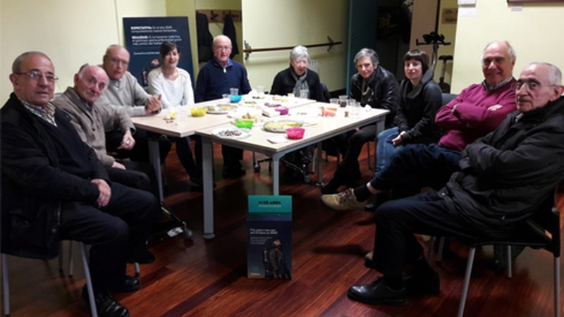 Parkinsonaren nazioarteko eguna dela eta, ate irekien jardunaldia egin zuten atzo Deparkel elkartean