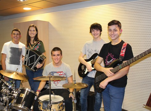 PARRAPAS Erromeria Taldea: “Jairik jai ibiltzeko sortu dugu taldea”