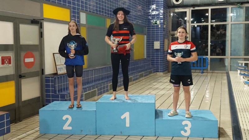 Paula Calvok igerilari onenaren Txapela eta Kopa irabazi du Gipuzkoako txapelketan