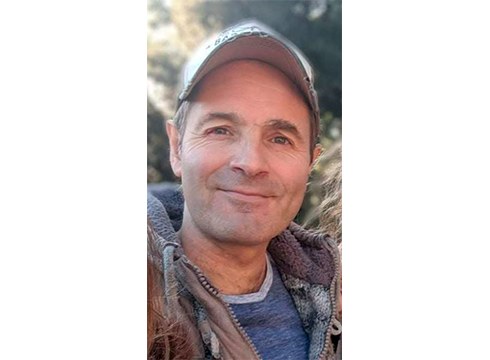 Pello Etxaniz, filologoa: “Gaztelera ez da euskañolaren kausa, irtenbidea baizik”