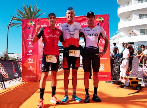 Pello Osoro hirugarren Ibiza Half Triathloian