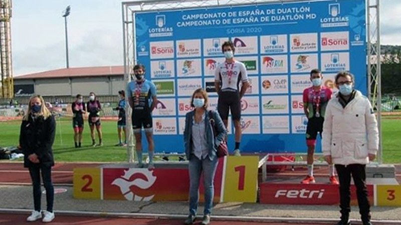 Pello Osorok distantzia erdiko Espainiako Duatloi Txapelketa irabazi du