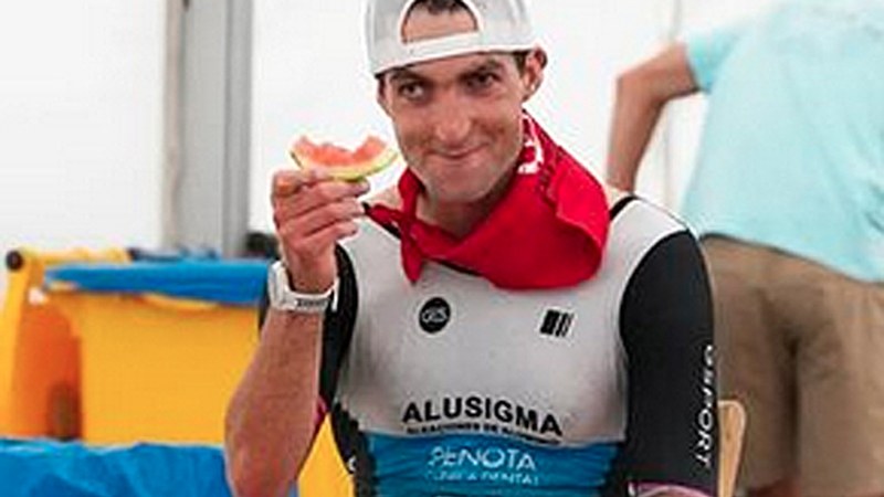 Pello Osorok ikaragarrizko maila eman zuen Zarauzko Triatloian ere