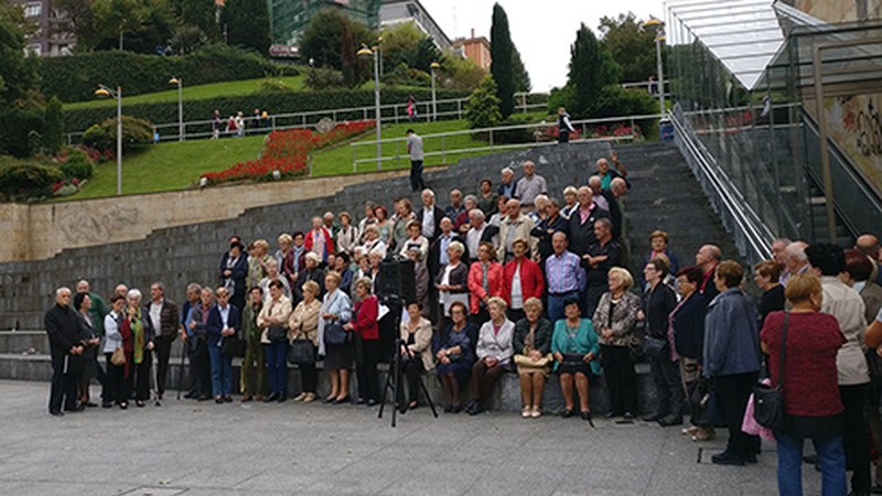 Pentsioak igotzea eskatu zuten jubilatuek Pertsona Nagusien Egunean