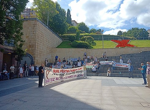 Pentsiodunen Plataformak deituta, kontzentrazioa egingo da gaur 12:00etan Untzagan