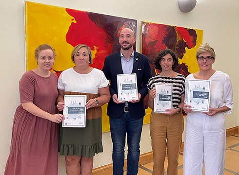 Pertsona Nagusientzako Baliabideen Gida kaleratu du Udalak