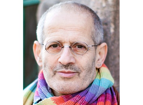 Peter Szil-ek ‘Gizonezkoak, pornografia eta prostituzioa’ izeneko hitzaldia eskainiko du bihar