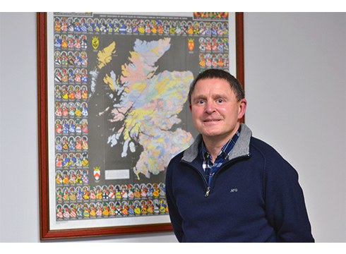 Phil Wylie, Dunediner bat Eibarren