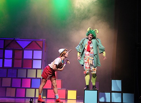 Pinotxoren istorioa euskeraz taularatuko du Glu Glu konpainiak gaur arratsaldean