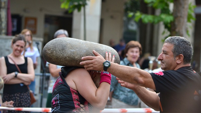 Pisu handiko Euskal Jaialdia izan dugu San Juan Txiki egunean