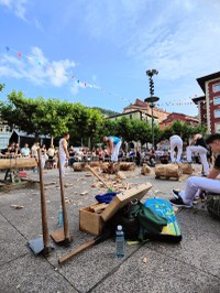 Pisu handiko Euskal Jaialdia izan dugu San Juan Txiki egunean
