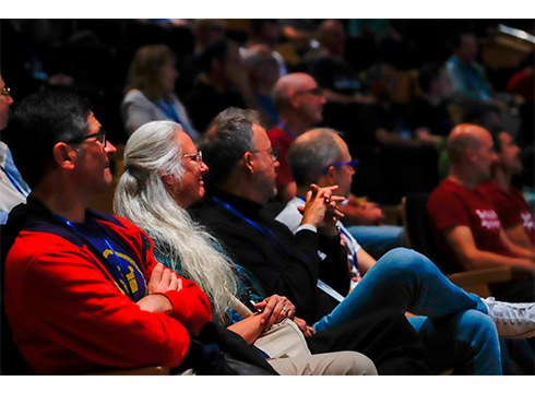 PloneConf 2023 inauguratu dute gaur Coliseo antzokian