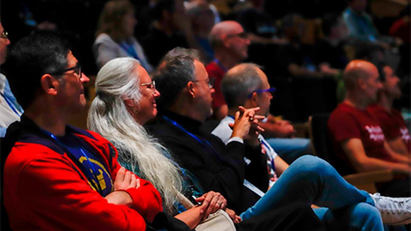 PloneConf 2023 inauguratu dute gaur Coliseo antzokian