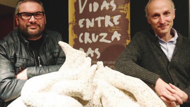 Portalean "Gurutzatzen diren bizitzak"