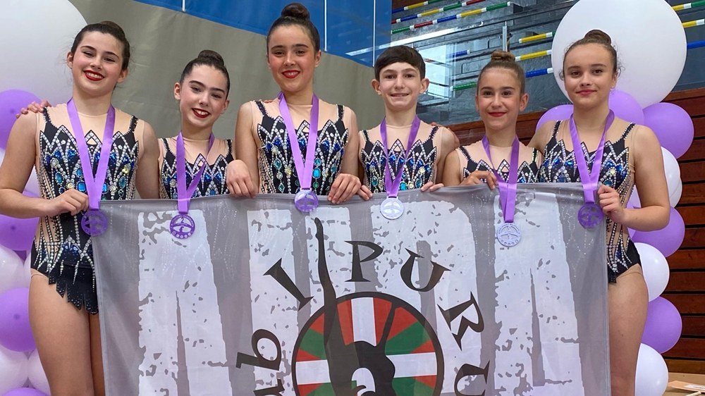 Postu onak lortu zituzten Ipuruako gimnastek Itsaslur Torneoan