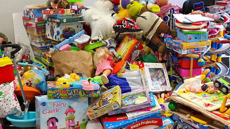 Premian dauden familien umeentzat jostailuak bilduko dituzte gaur arratsaldean